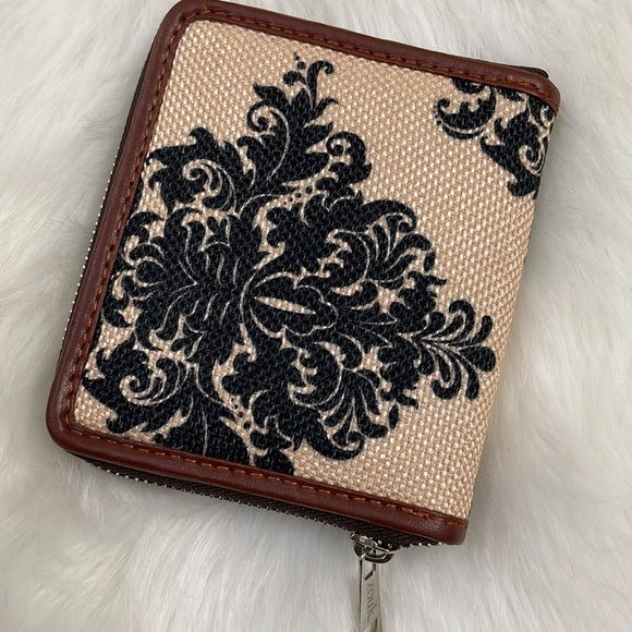 Zouk Mughal Motif Women's Mini Wallet - Picture 8 of 10